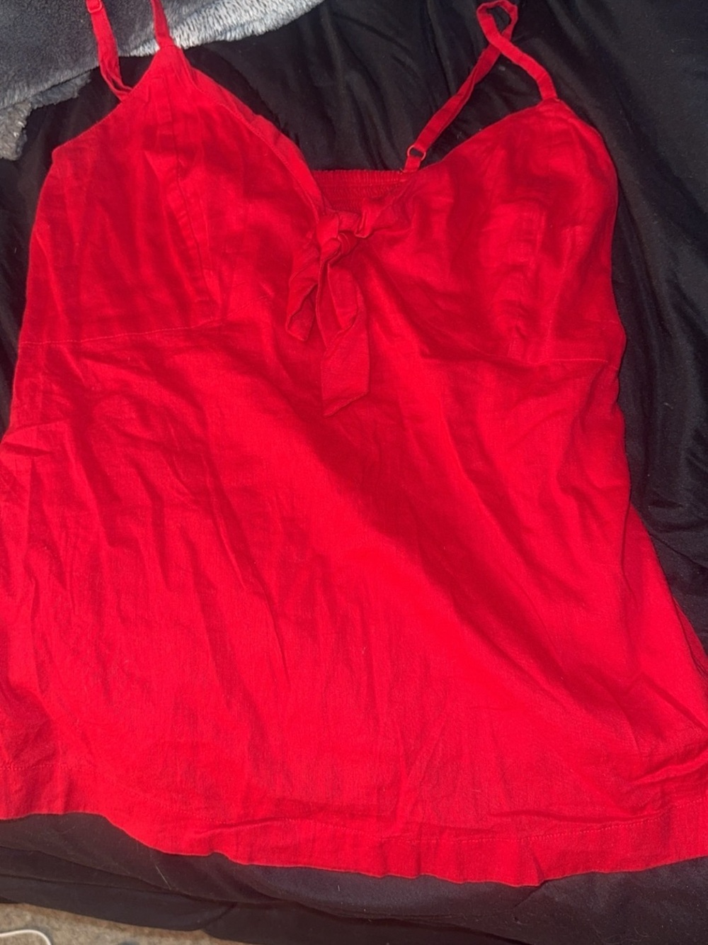 Old Navy red tank top